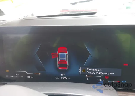 2026 BMW X7 xDrive40I z USA, uszkodzony, nr VIN 5UX23EM09T9087399